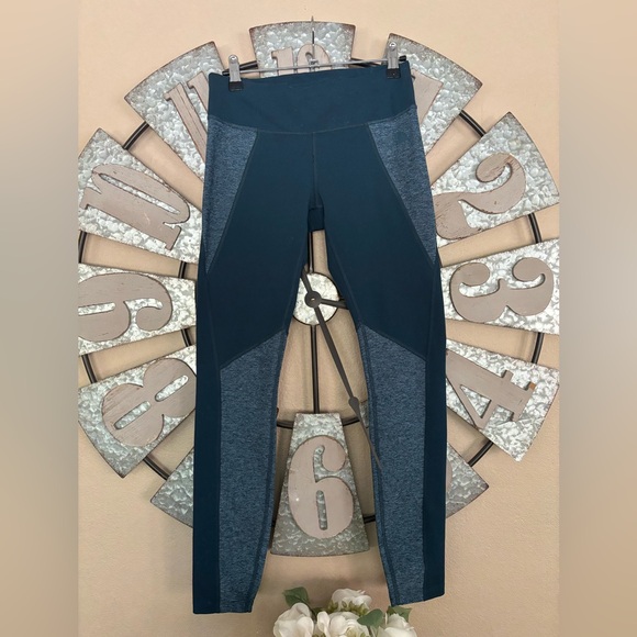 The North Face Pants - The North Face Women's Blue and Gray Active Leggings 27”